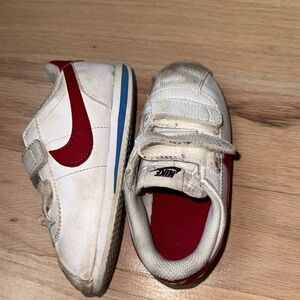 Nike Kids White and Red Velcro Sneakers